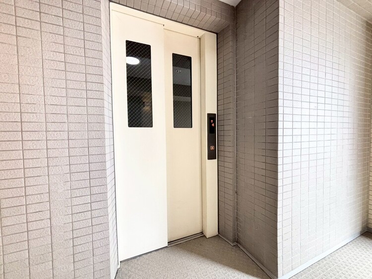 その他 エレベーター完備のため荷物が多くなっても安心。