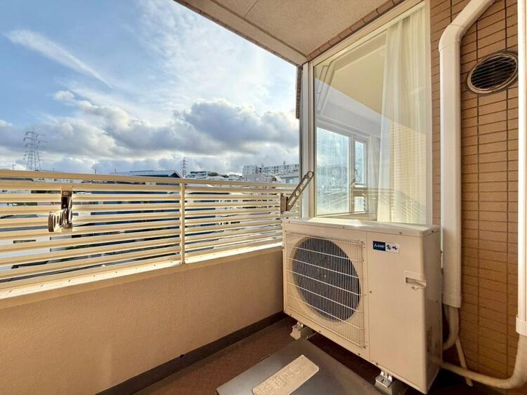 その他 朝の澄んだ空気や、夕方に吹く清々しい風を感じられるバルコニー。