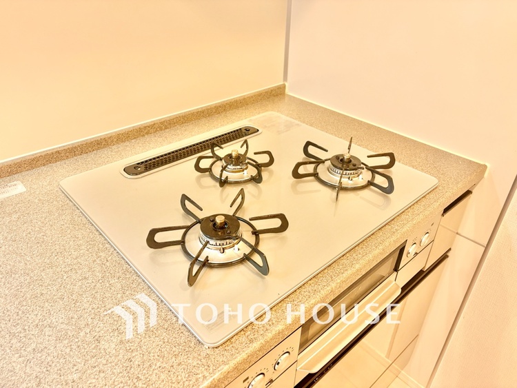 キッチン ◆愛育◆キッチンは家族の絆を育む大切な空間。シンプルで使い易いSystemKitchenで愉しく作る料理は愛情のある美味しいご馳走に。