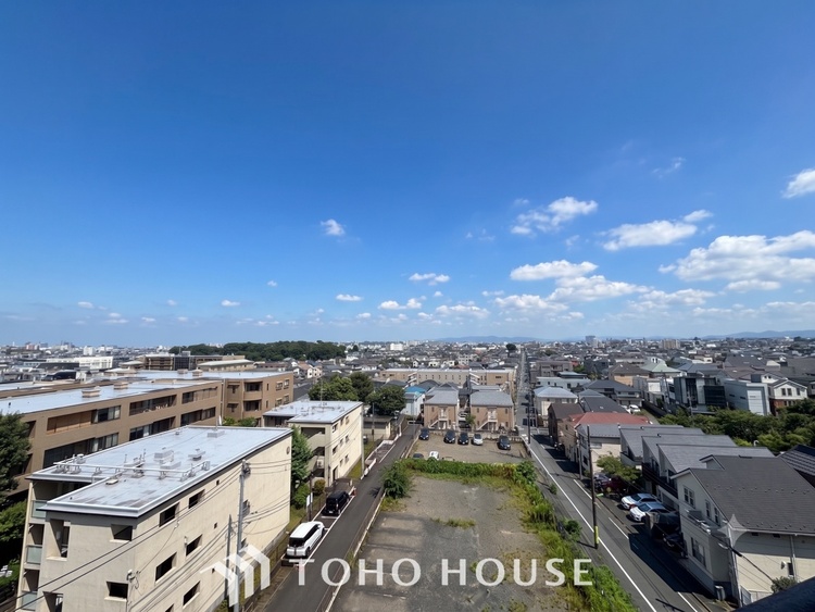 外観 漂う上質な空気感、マンションに入れば「おかえりなさい」と笑顔で迎えてくれるエントランス。最良の心配りを感じるマンションでした。
