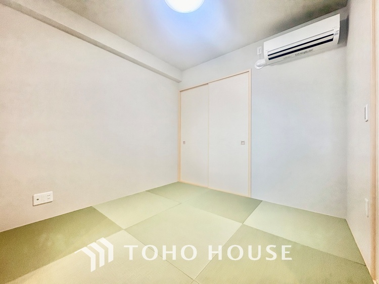 内装 【PRIVATE ROOM】◆プライベートな時間◆最高な暮らしにはこの空間が必要。家族のふれあいも大切にしつつ、自分の空間も大切にしたい。