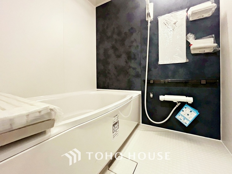 風呂 【BATHROOM】◆プライベートな空間◆simpleだからrelaxできるんです。こころもからだもキレイさっぱり。