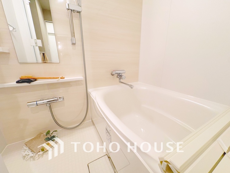 風呂 【BATHROOM】◆プライベートな空間◆simpleだからrelaxできるんです。こころもからだもキレイさっぱり。