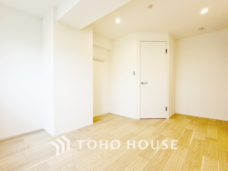 内装 【PRIVATE ROOM】◆属毛離裏◆子は父を手本とし、母に愛育されて成長する。家族の深い繋がり。いつまでも大切にしたい。