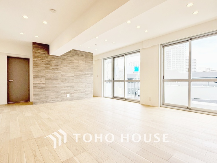 内装 【LIVING】◆Sunshine◆光が燦々と入り、いるだけで気持ちいい。「開放的でゆとりあるお部屋です。」