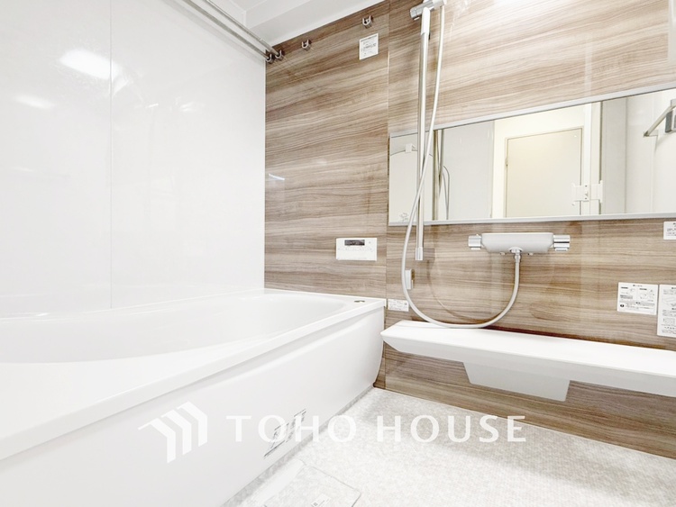 風呂 【BATHROOM】◆プライベートな空間◆simpleだからrelaxできるんです。こころもからだもキレイさっぱり。