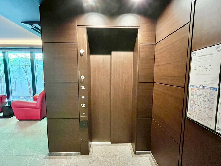 その他 エレベーター完備のため荷物が多くなっても安心。