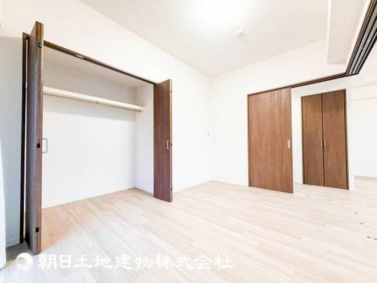 内装 【居室】自分時間を充実させながら心豊かなひとときを過ごすための大切な空間。