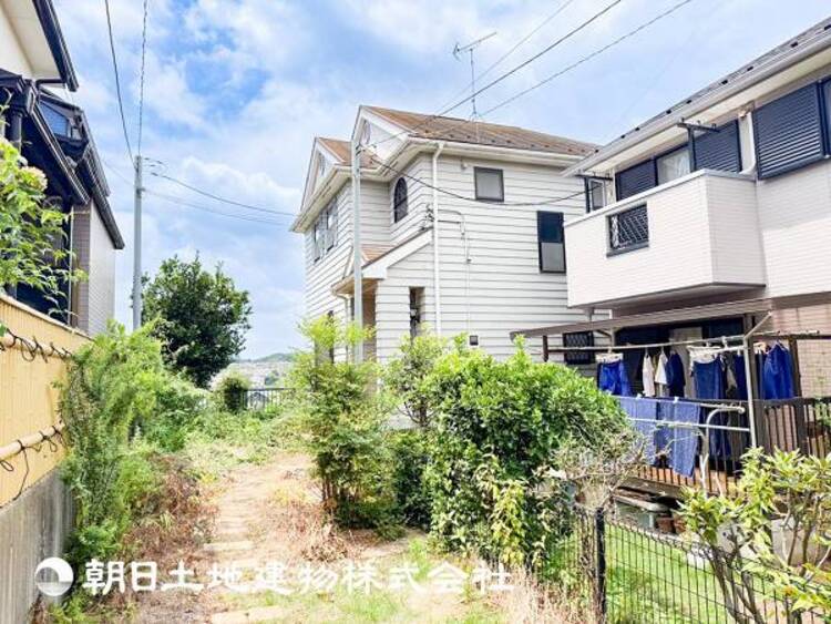外観 【外観写真】表現された空間はたくさんの光を浴び、風を感じ、暮らしの時間を豊かにしてくれます。