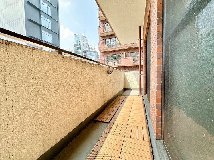 その他 朝の澄んだ空気や、夕方に吹く清々しい風を感じられるバルコニー。