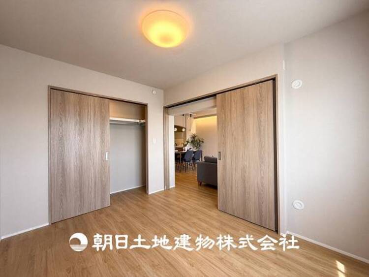 内装 【居室】大切な家族一人ひとりの大切な個別空間をつくりあげました。