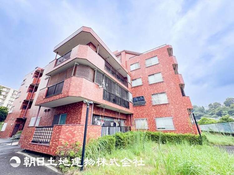 外観 【外観写真】表現された空間はたくさんの光を浴び、風を感じ、暮らしの時間を豊かにしてくれます。