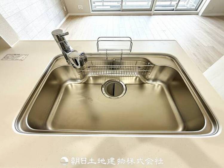 キッチン 浄水器がついています。
