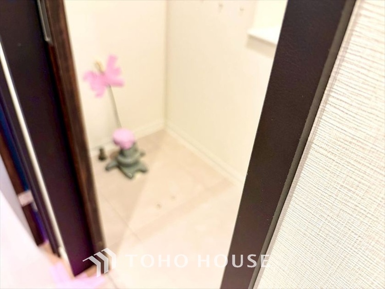トイレ 現在改装中◆快適◆な生活に不可欠。節水型の高性能トイレを新設。