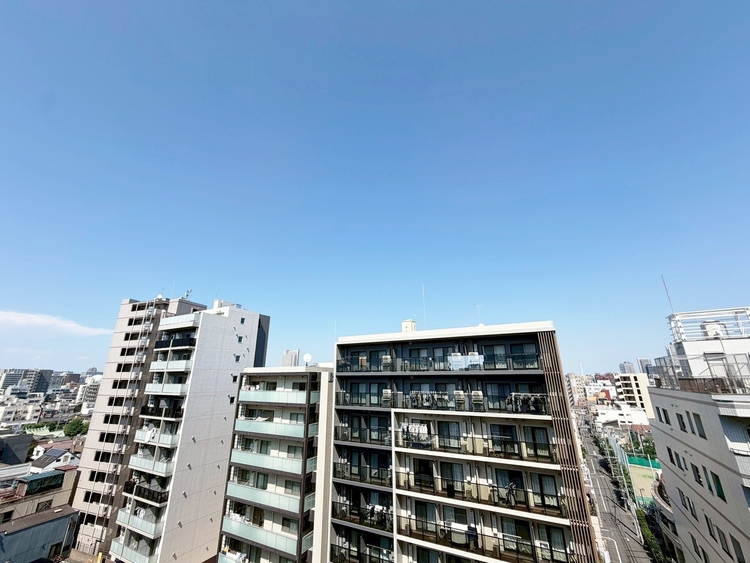 その他 眺望や窓からの景色が良いと、家で過ごす時間も快適です。