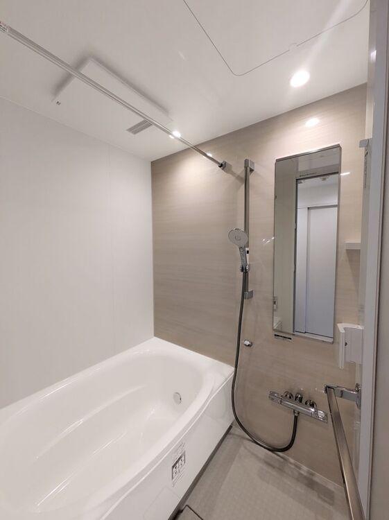 風呂 LIXIL社のメンテナンスの良いユニットバス♪