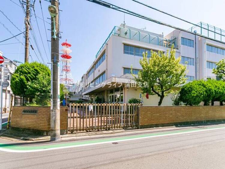 周辺 目黒区立鷹番小学校 1120m