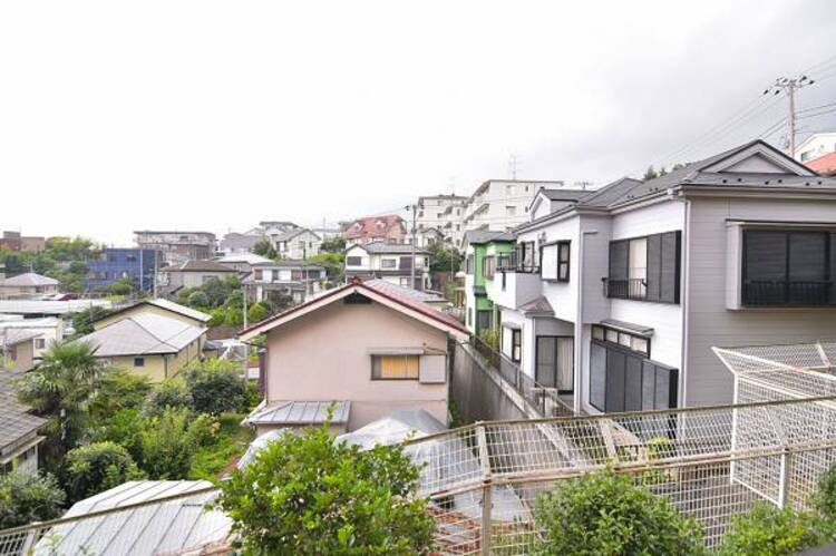 その他 都市の美しい夜景を眺めながら、落ち着いた時間を過ごせます。