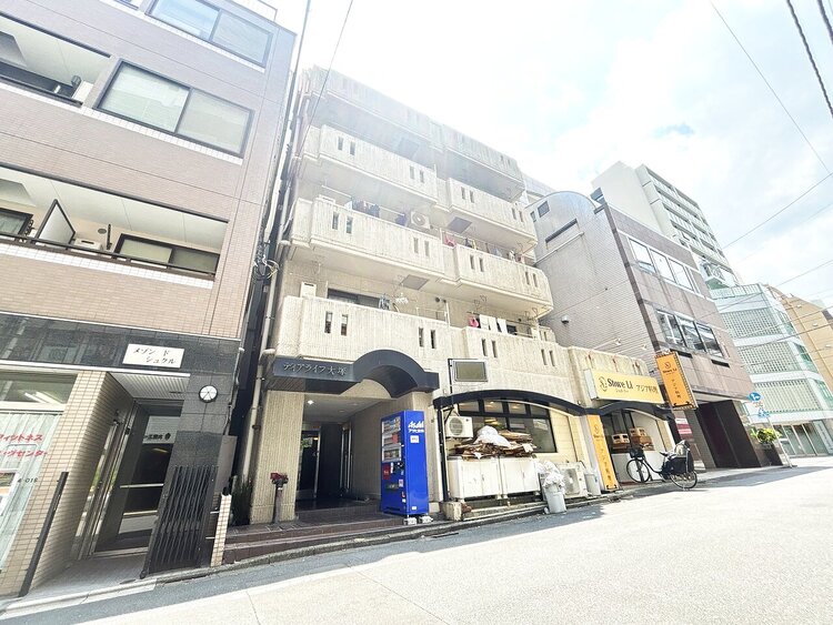 外観 資料には掲載していない情報が、現地にはたくさんあります。是非一度、現地をご確認ください。