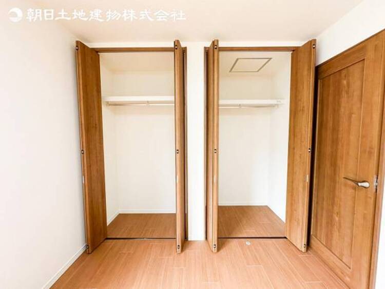 収納 すぐの見学や資料請求など、お気軽にお問い合わせください