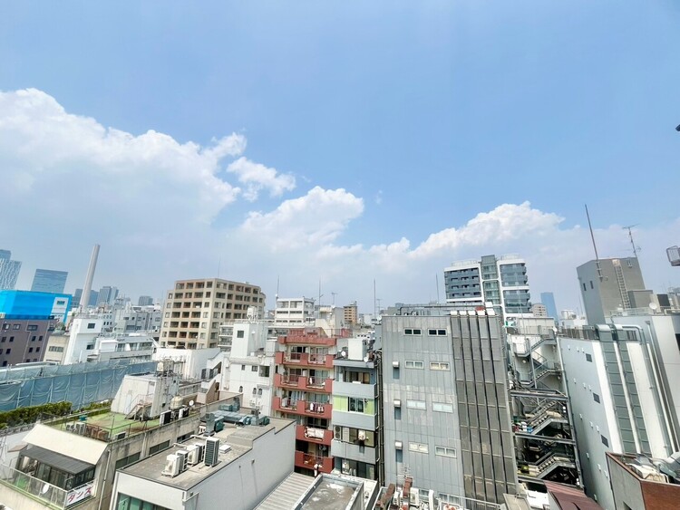 その他 眺望や窓からの景色が良いと、家で過ごす時間も快適です。