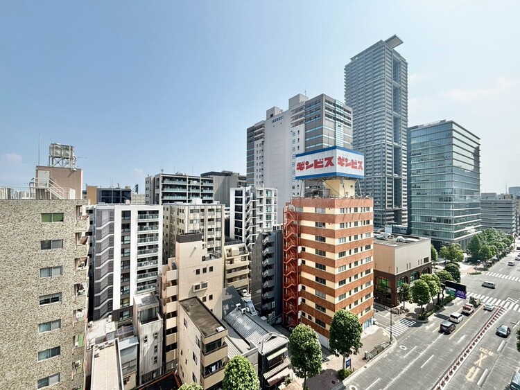 その他 眺望や窓からの景色が良いと、家で過ごす時間も快適です。