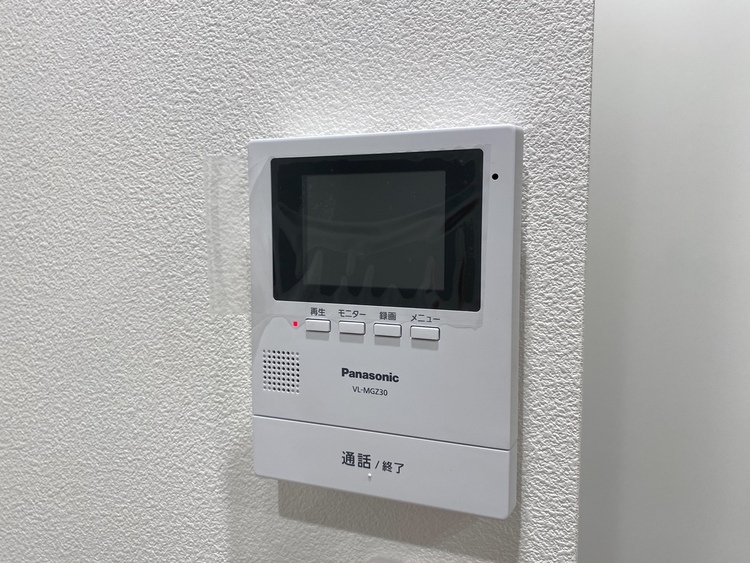 その他 誰が来てもわかる様にモニター付きインターホンを設置。