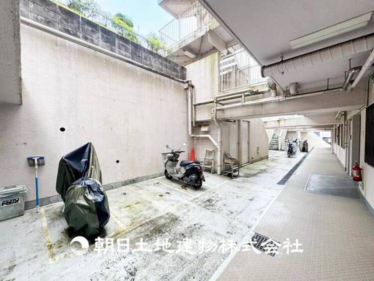 その他 【バイク置場】 