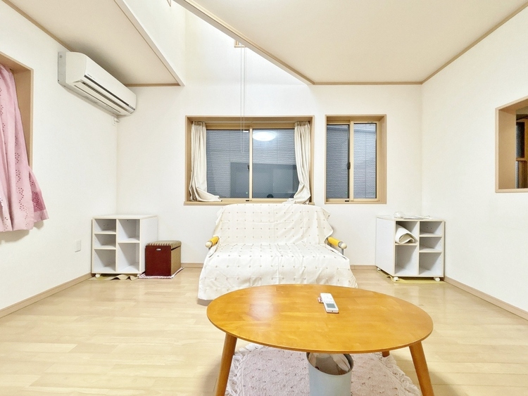 居間 「空間が織り成すひとつ先の住み心地」を演出します。