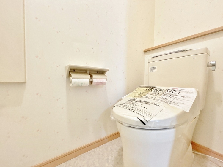 トイレ 暮らしの中のさりげないひとときの快適さにも、こだわりを、持って設備を配しております。