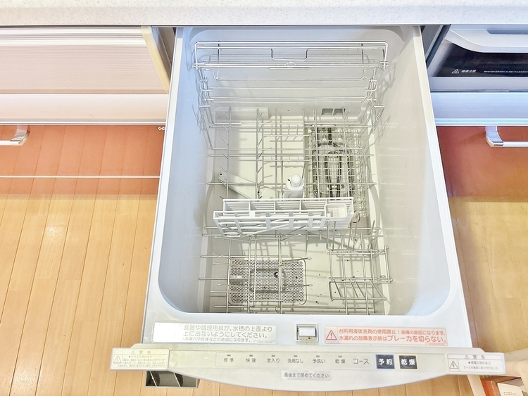 設備 エントランス内部は、管理が行き届き清潔な共有スペースとなっています。
