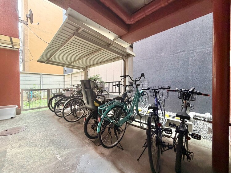 その他 駐輪場も綺麗に整頓されています。※空き状況は都度ご確認下さい。
