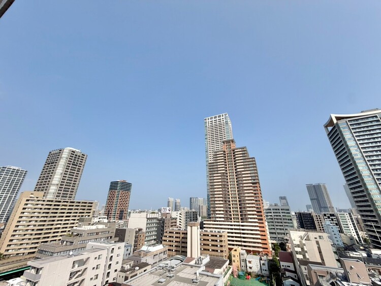 その他 眺望や窓からの景色が良いと、家で過ごす時間も快適です。