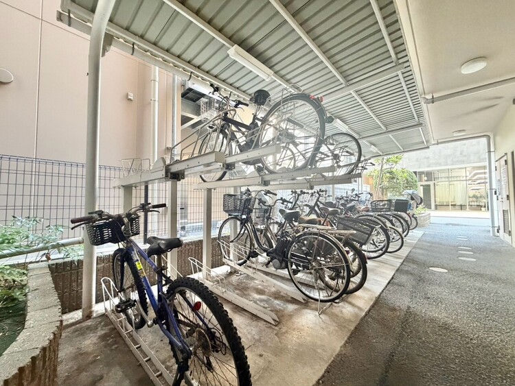 その他 駐輪場も綺麗に整頓されています。※空き状況は都度ご確認下さい。