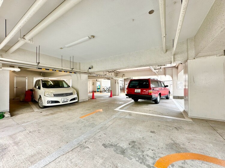 その他 駐車スペースが嬉しいですね。※空き状況は都度ご確認下さい。