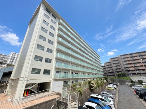 三ツ沢ハイタウン２号棟の画像