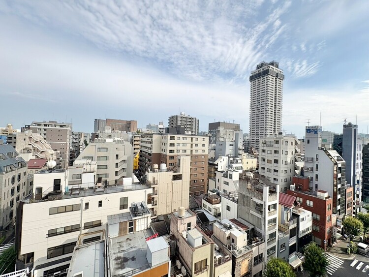 その他 眺望や窓からの景色が良いと、家で過ごす時間も快適です。