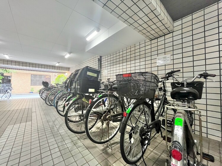 その他 誰が来てもわかる様にモニター付きインターホンを設置。