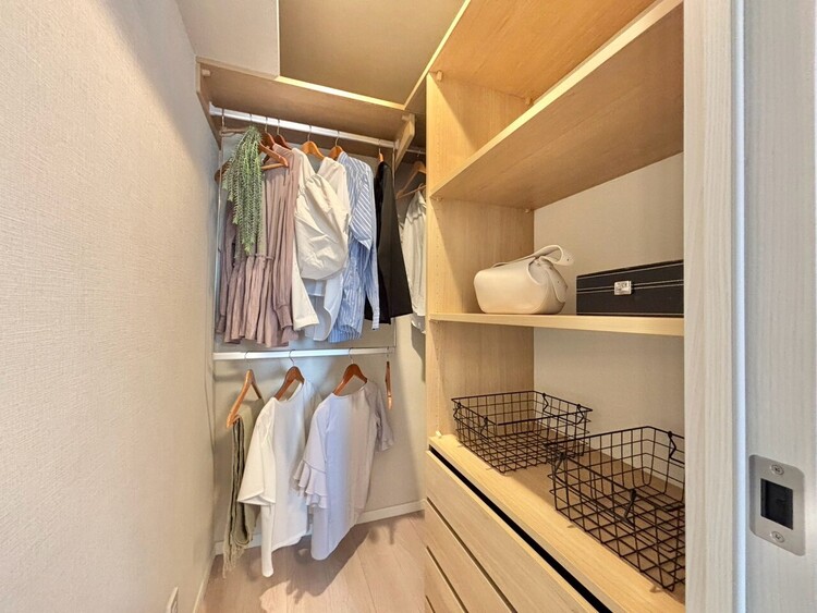 その他 家電やスーツケース、ストック品など何でも片付く嬉しい空間です。