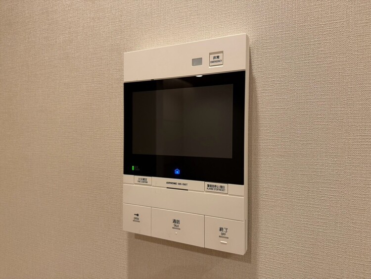 その他 誰が来てもわかる様にモニター付きインターホンを設置。