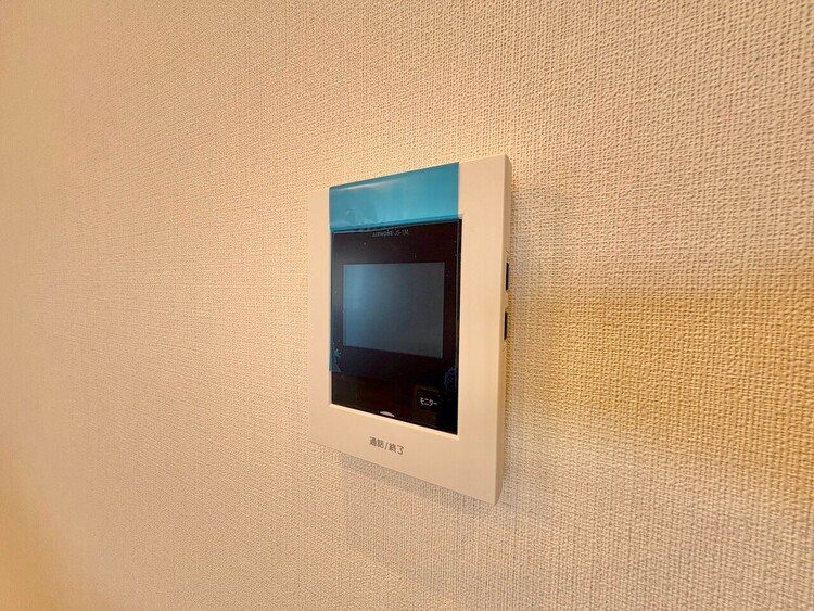 その他 誰が来てもわかる様にモニター付きインターホンを設置。