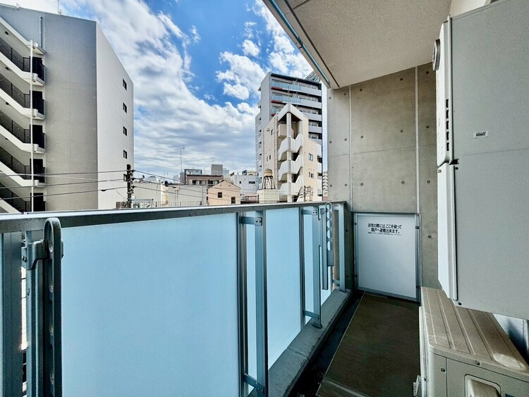その他 朝の澄んだ空気や、夕方に吹く清々しい風を感じられるバルコニー。