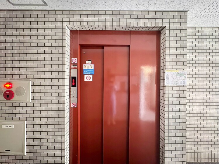 その他 エレベーター完備のため荷物が多くなっても安心。