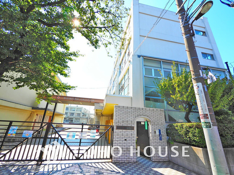 周辺 目黒区立第十中学校　距離850m