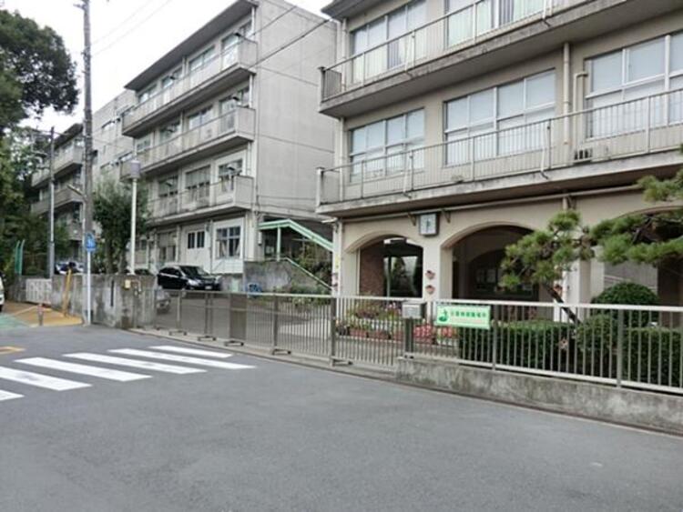 周辺 横浜市立老松中学校まで約990ｍ