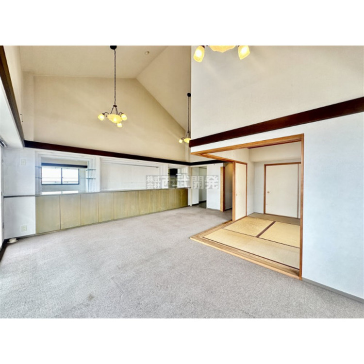 居間 家族団らんの時間も増えそうなくつろぎのＬＤＫ