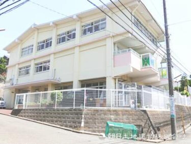 周辺 国学院幼稚園750ｍ