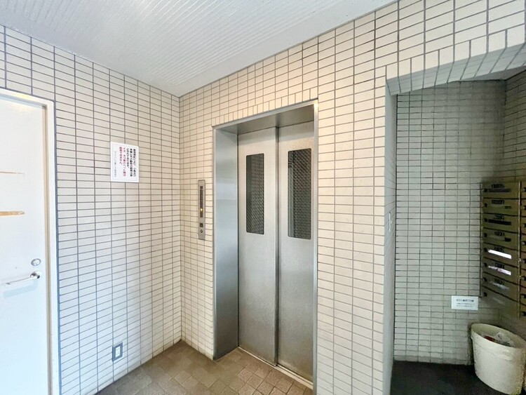 その他 エレベーター完備のため荷物が多くなっても安心。