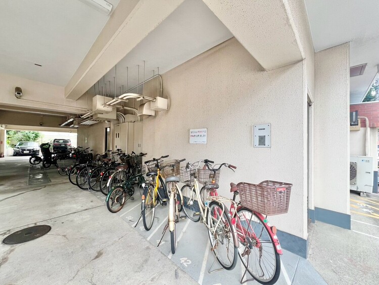 その他 駐輪場も綺麗に整頓されています。※空き状況は都度ご確認下さい。