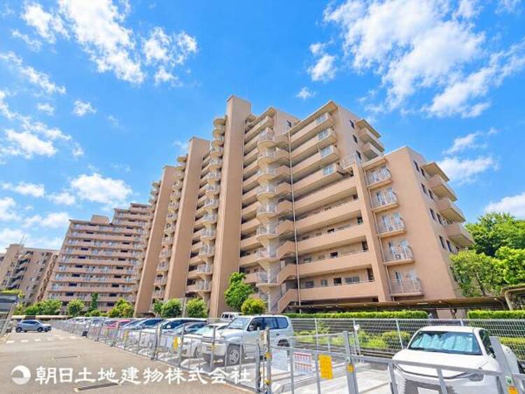 外観 【外観写真】表現された空間はたくさんの光を浴び、風を感じ、暮らしの時間を豊かにしてくれます。